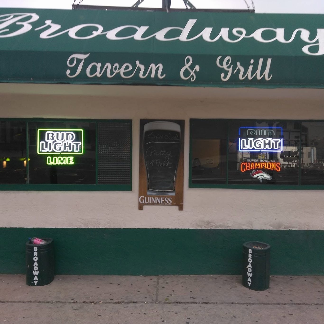 127 Broadway Ave, Pueblo, CO Broadway Tavern